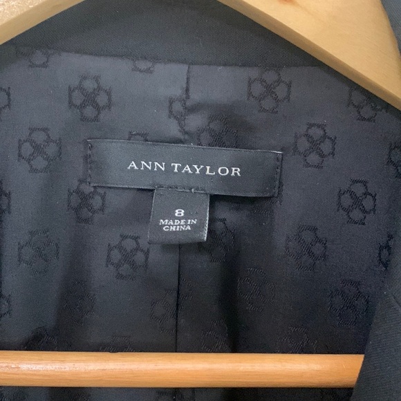 Gently used but in good condition Ann Taylor black jacket. - Picture 8 of 10